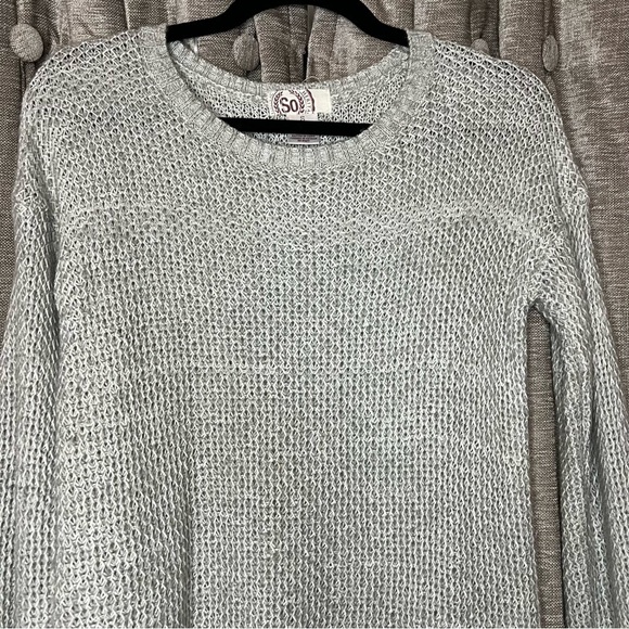 SO Grey Open Knit Crew Neck Sweater Size Small - Picture 3 of 16